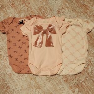 Baby Girl Bow Onesie Set